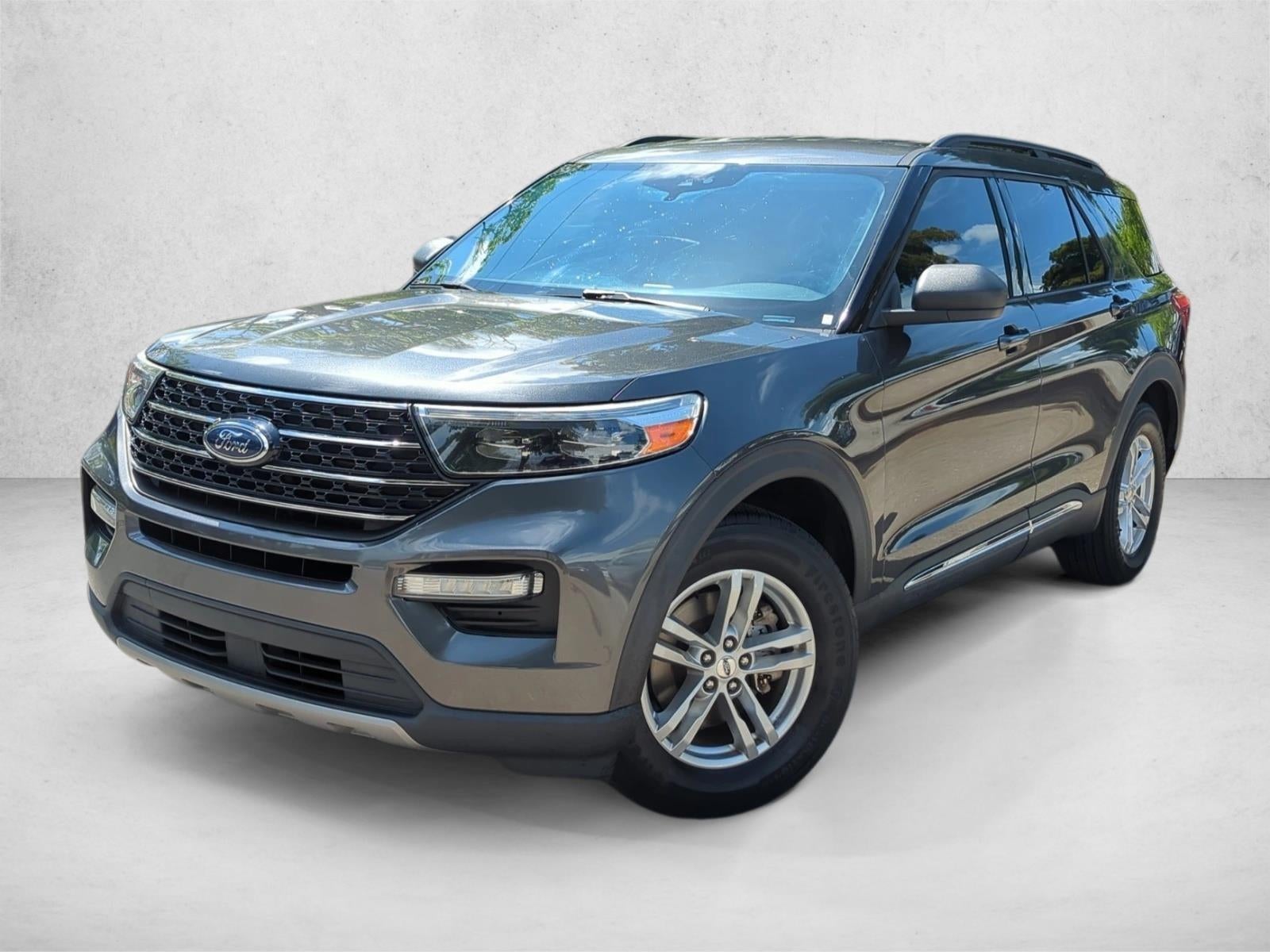 2020 Ford Explorer XLT RWD