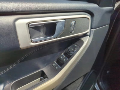 2020 Ford Explorer XLT RWD