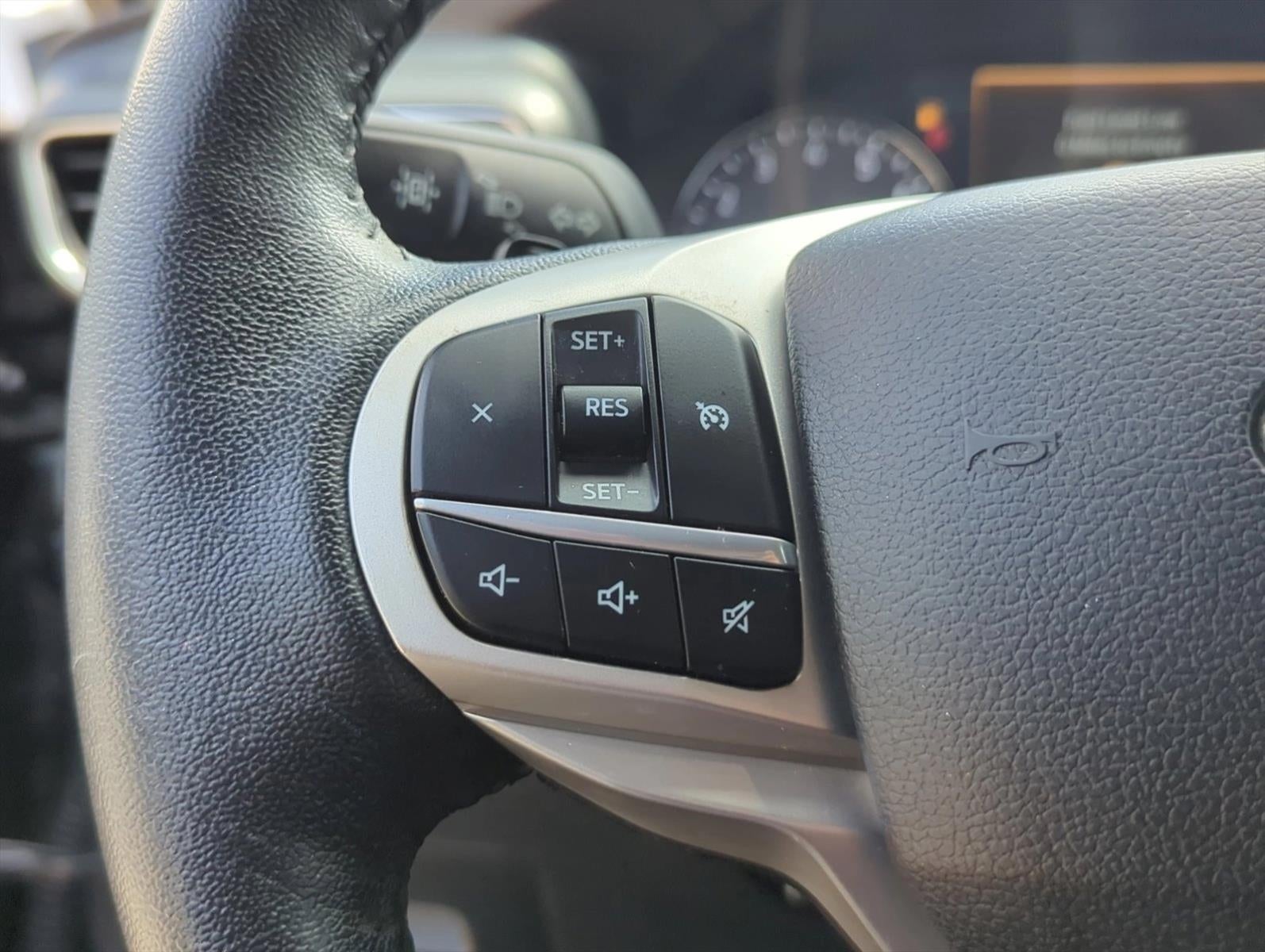 2020 Ford Explorer XLT RWD