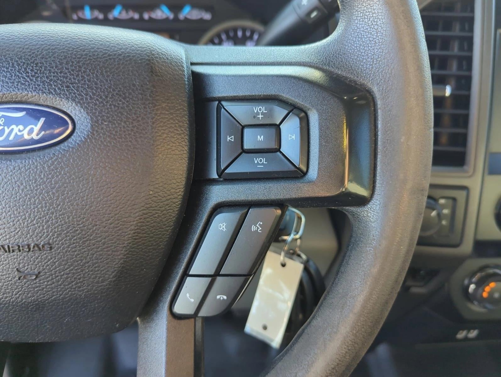 2019 Ford Super Duty F-350 SRW XL 4WD Crew Cab 6.75' Box