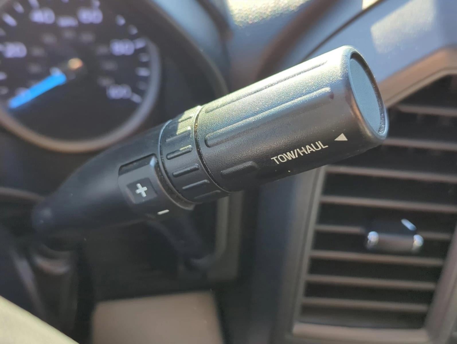 2019 Ford Super Duty F-350 SRW XL 4WD Crew Cab 6.75' Box