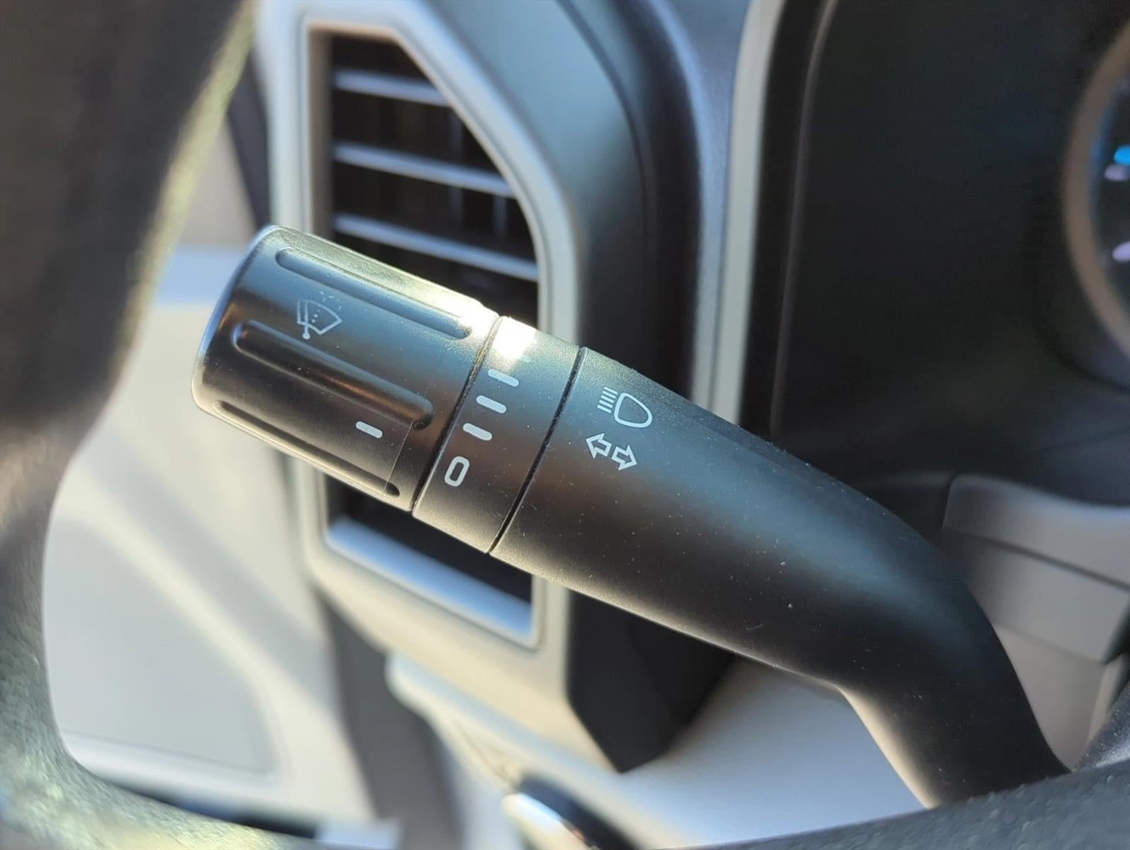 2019 Ford Super Duty F-350 SRW XL 4WD Crew Cab 6.75' Box