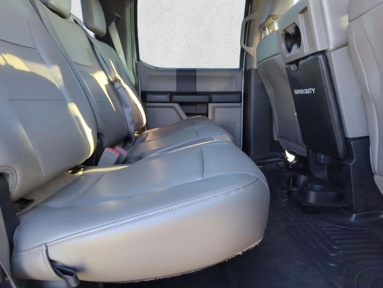 2019 Ford Super Duty F-350 SRW XL 4WD Crew Cab 6.75' Box