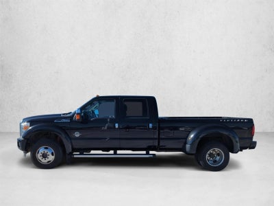 2015 Ford Super Duty F-350 DRW 4WD Crew Cab 8 Ft Box Platinum