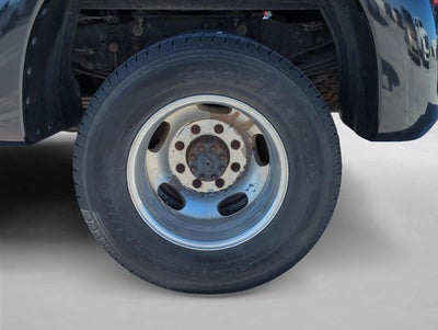 2015 Ford Super Duty F-350 DRW 4WD Crew Cab 8 Ft Box Platinum