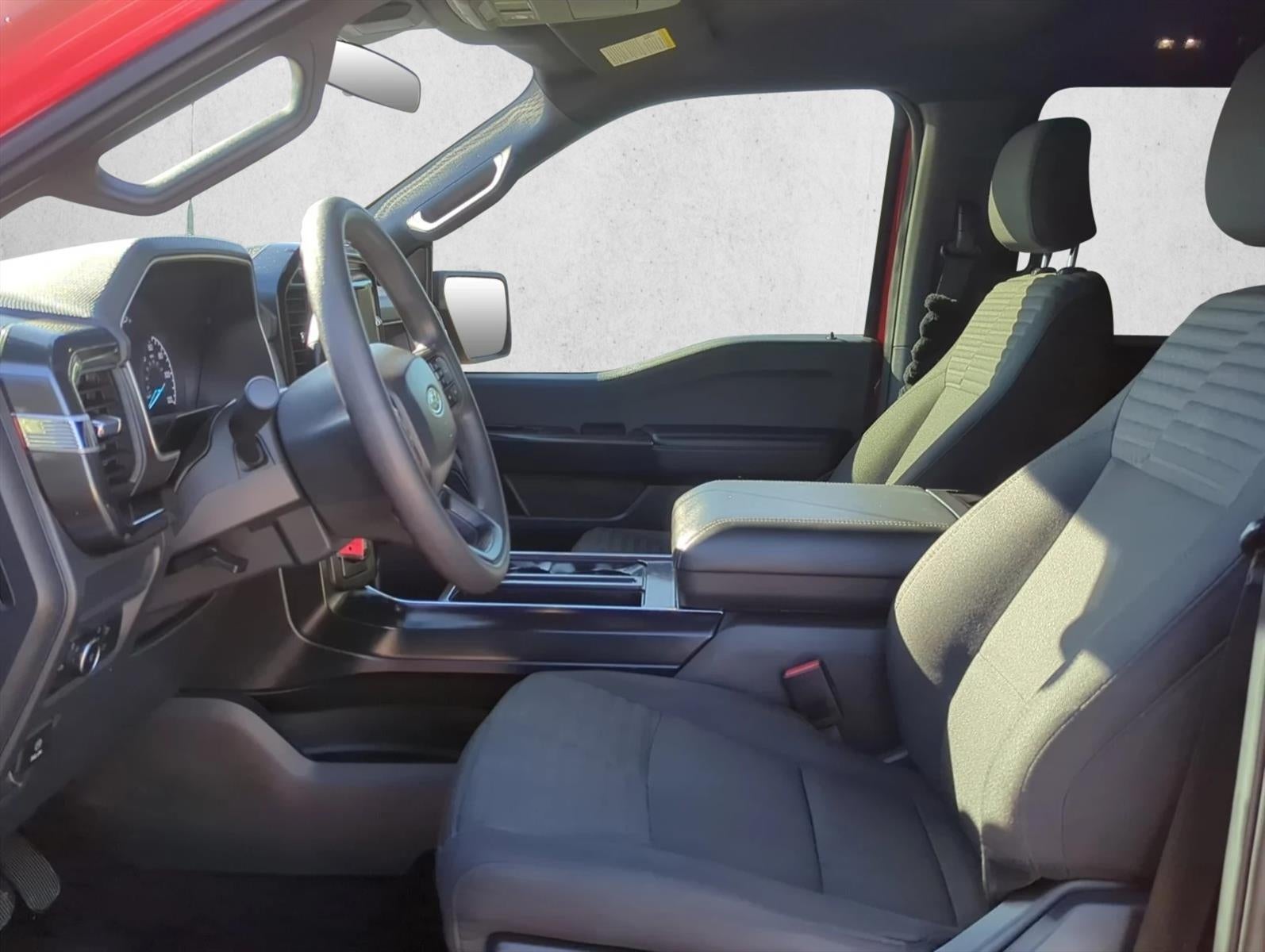 2022 Ford F-150 XL 2WD SuperCrew 5.5' Box