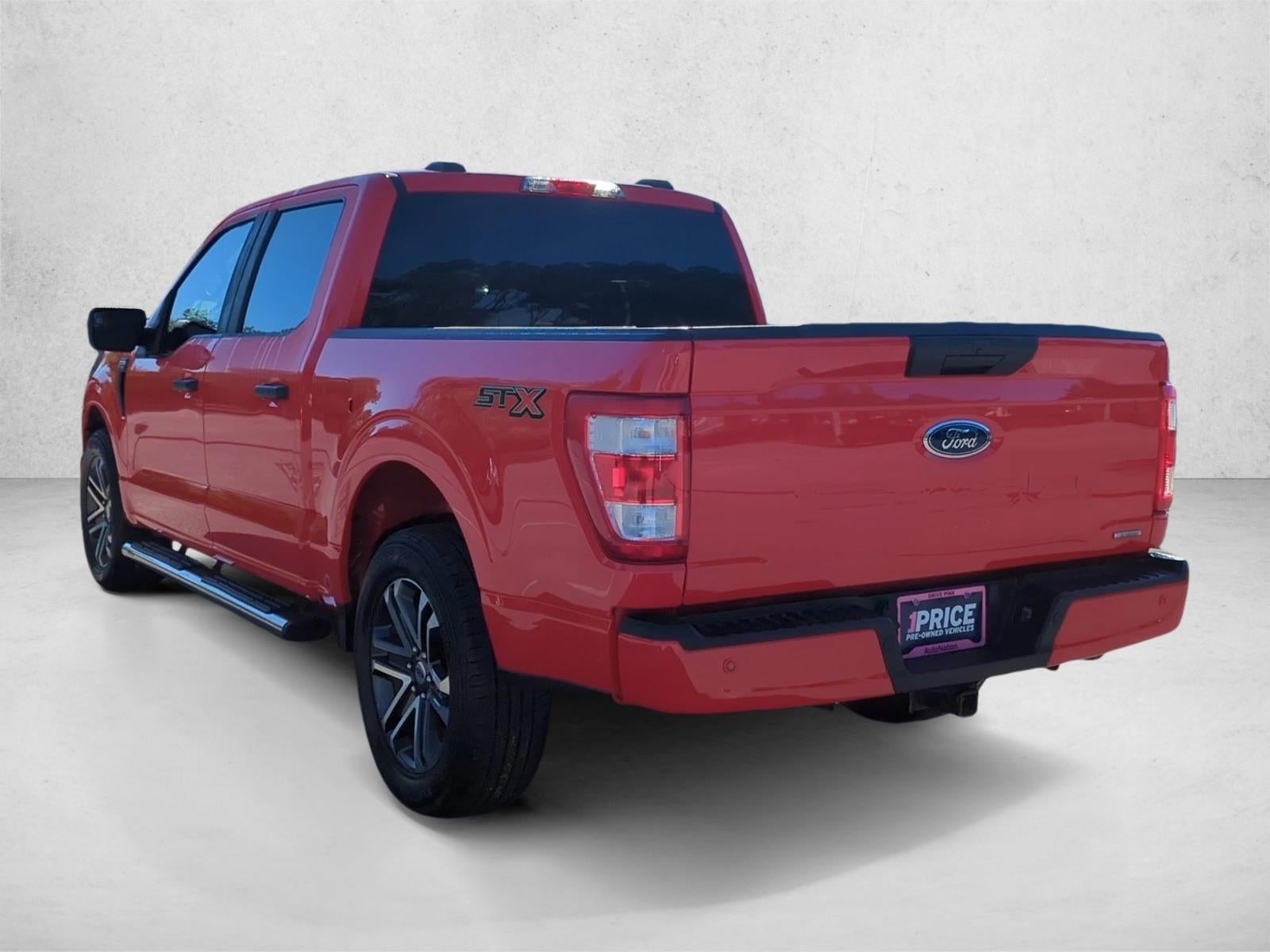2022 Ford F-150 XL 2WD SuperCrew 5.5' Box