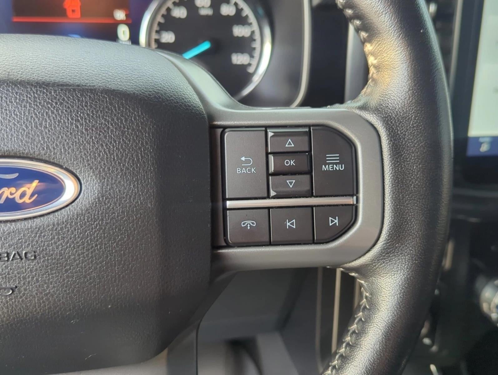 2022 Ford F-150 XLT 4WD SuperCrew 5.5' Box