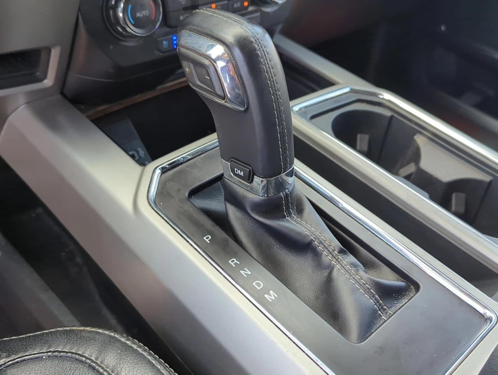 2018 Ford F-150 LARIAT 4WD SuperCrew 5.5' Box