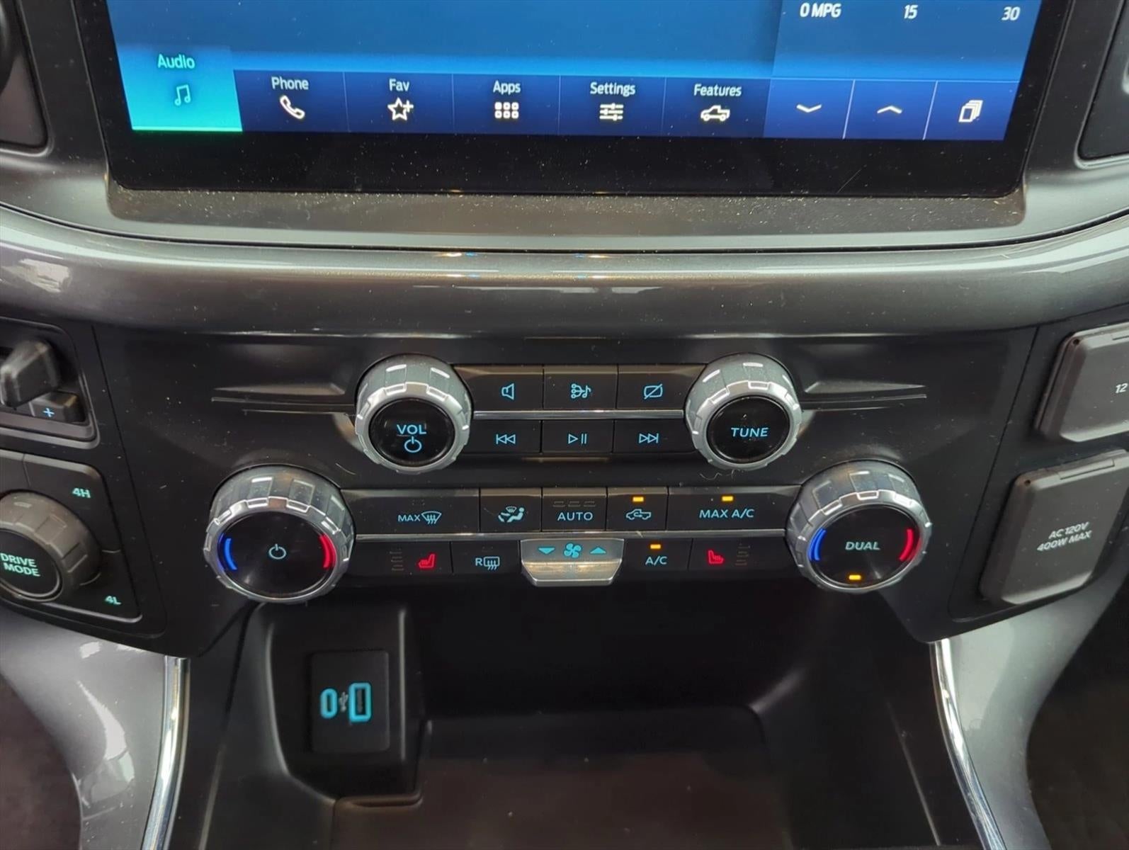 2022 Ford F-150 XLT 4WD SuperCrew 5.5' Box