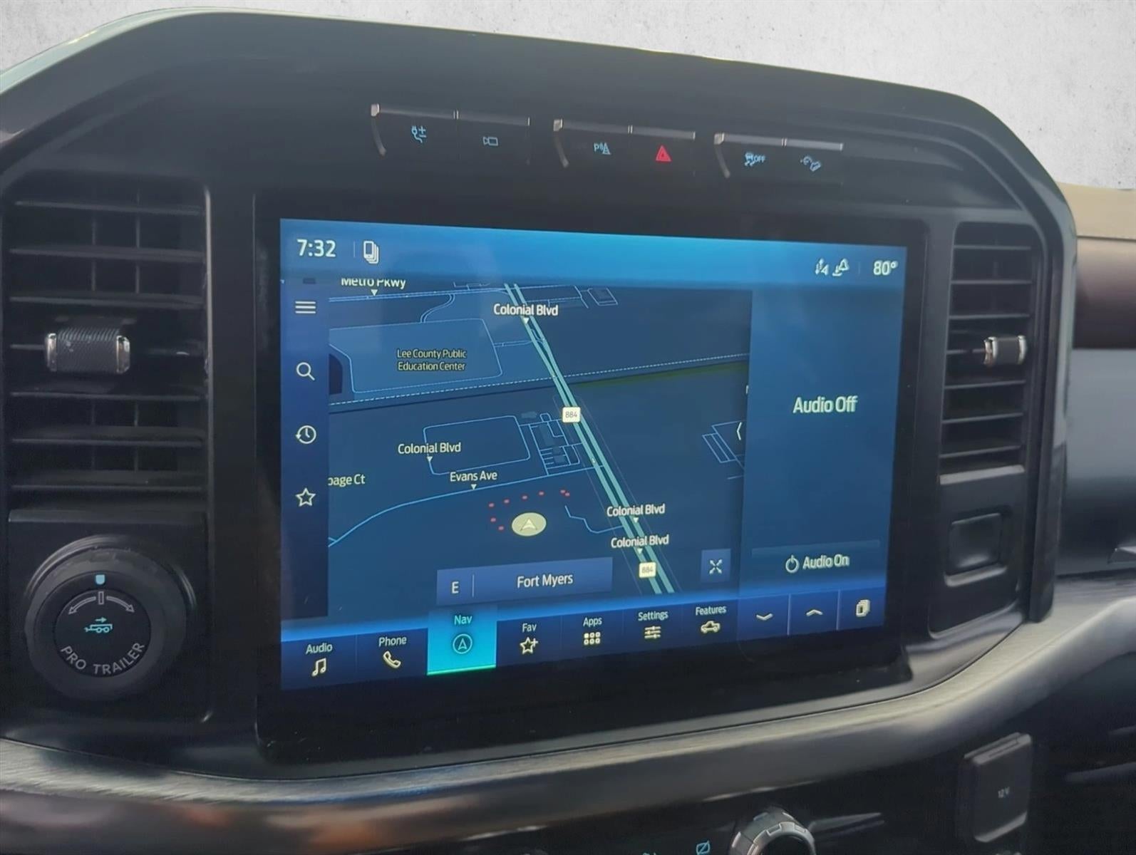 2021 Ford F-150 LARIAT 4WD SuperCrew 5.5' Box