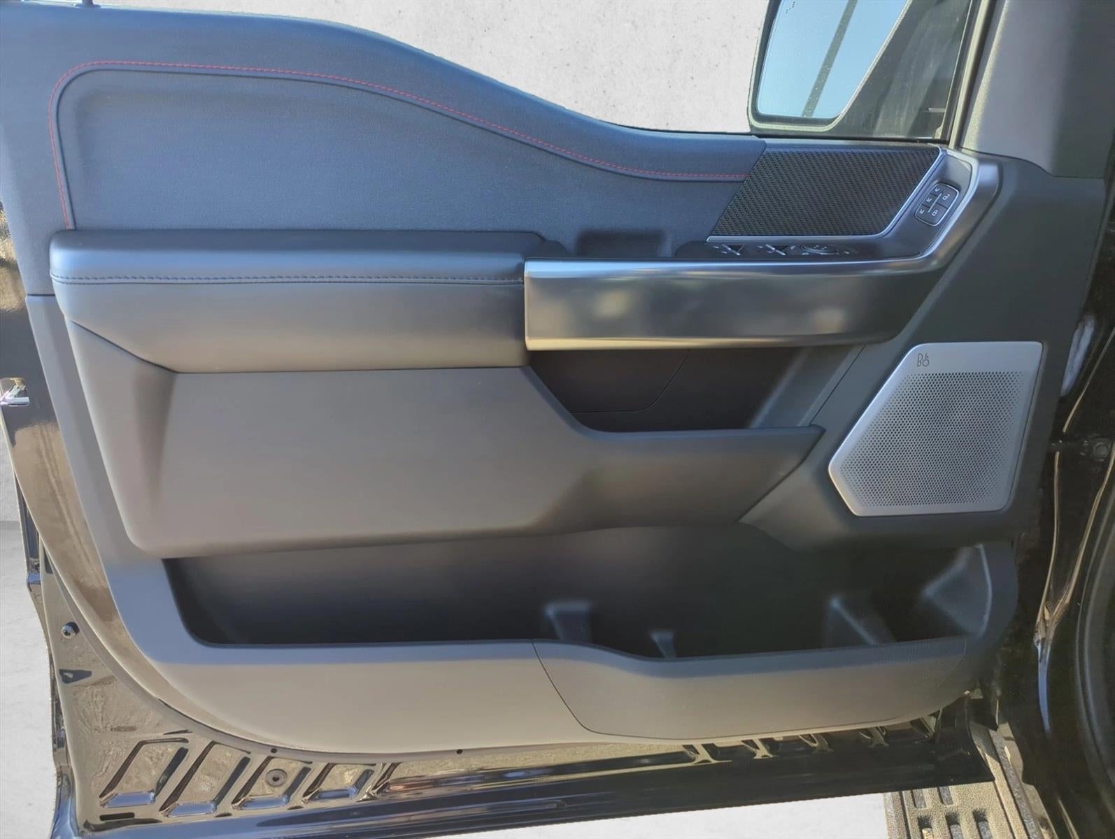 2022 Ford F-150 Raptor 4WD SuperCrew 5.5' Box