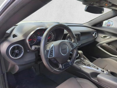 2019 Chevrolet Camaro 2dr Convertible 1LT