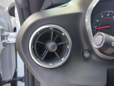 2019 Chevrolet Camaro 2dr Convertible 1LT