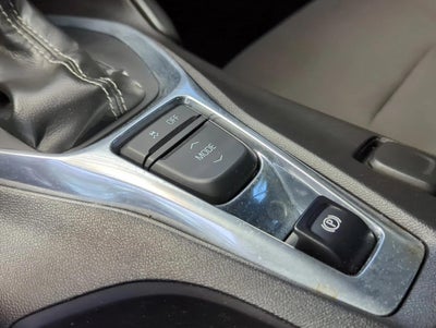 2019 Chevrolet Camaro 2dr Convertible 1LT