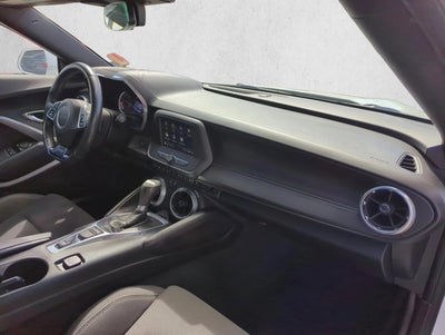 2019 Chevrolet Camaro 2dr Convertible 1LT