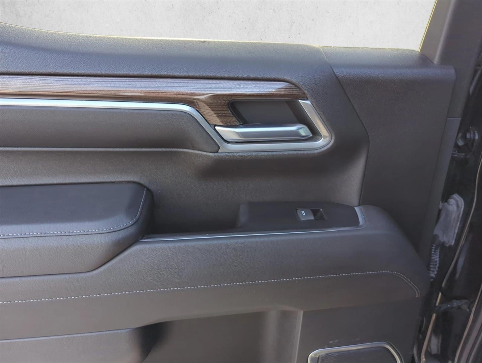 2022 Chevrolet Silverado 1500 Crew Cab Short Box 4-Wheel Drive RST