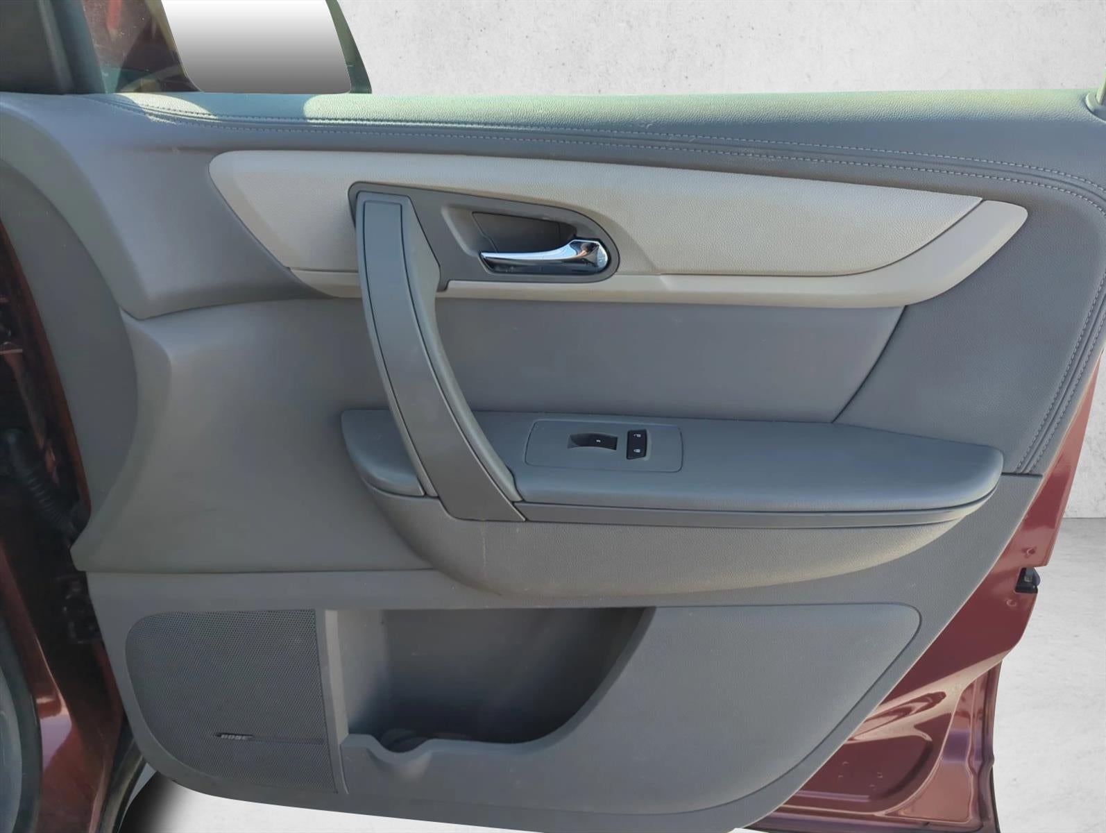 2017 Chevrolet Traverse FWD 2LT