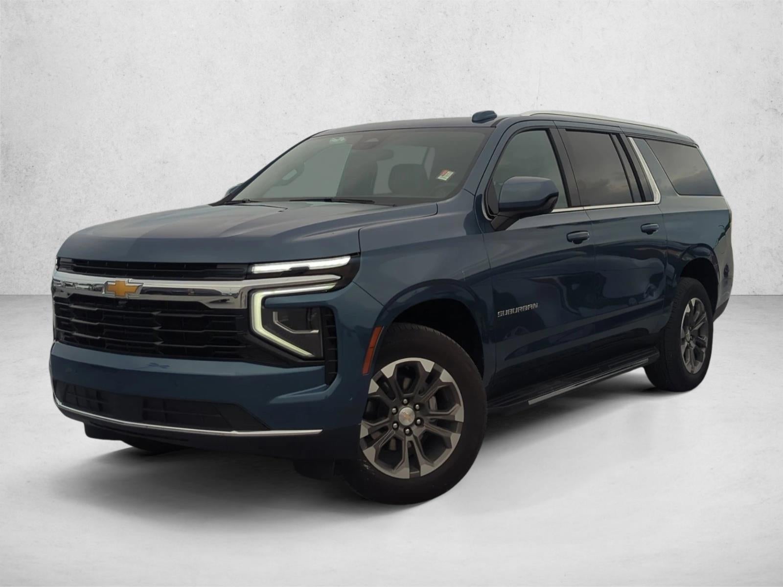 2025 Chevrolet Suburban 4WD LS