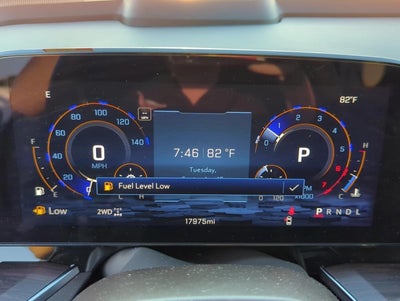 2025 Chevrolet Suburban 4WD LS
