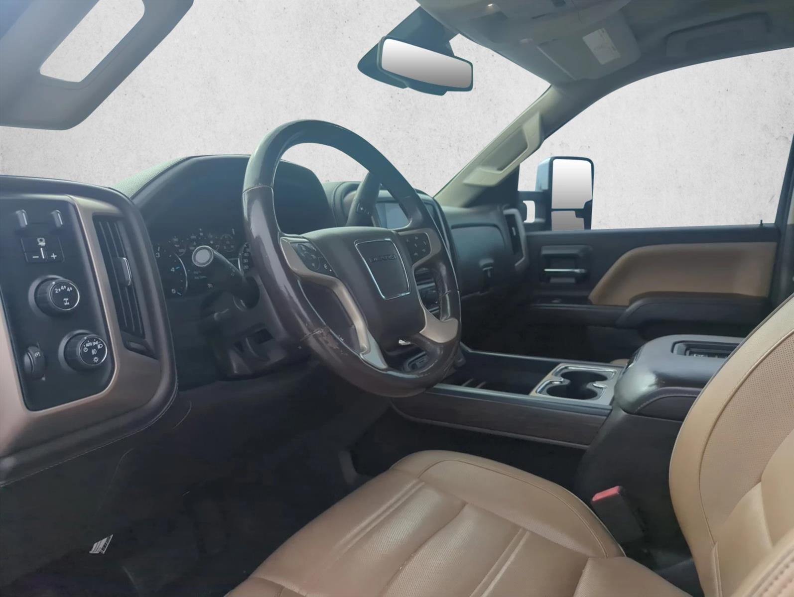 2018 GMC Sierra 3500HD Crew Cab Long Box 4-Wheel Drive Denali