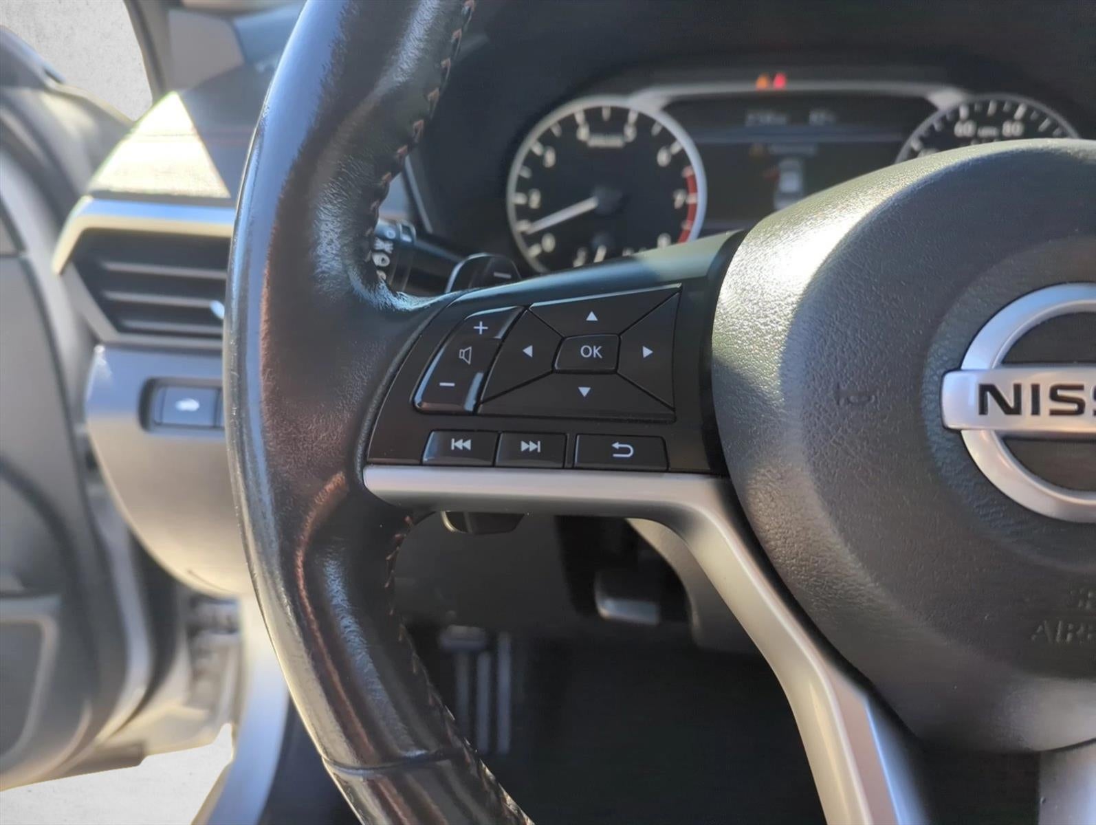 2022 Nissan Altima 2.5 SR Sedan