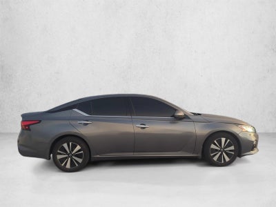 2022 Nissan Altima 2.5 SL Sedan