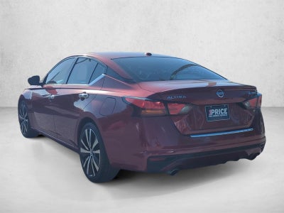 2019 Nissan Altima 2.5 Platinum Sedan