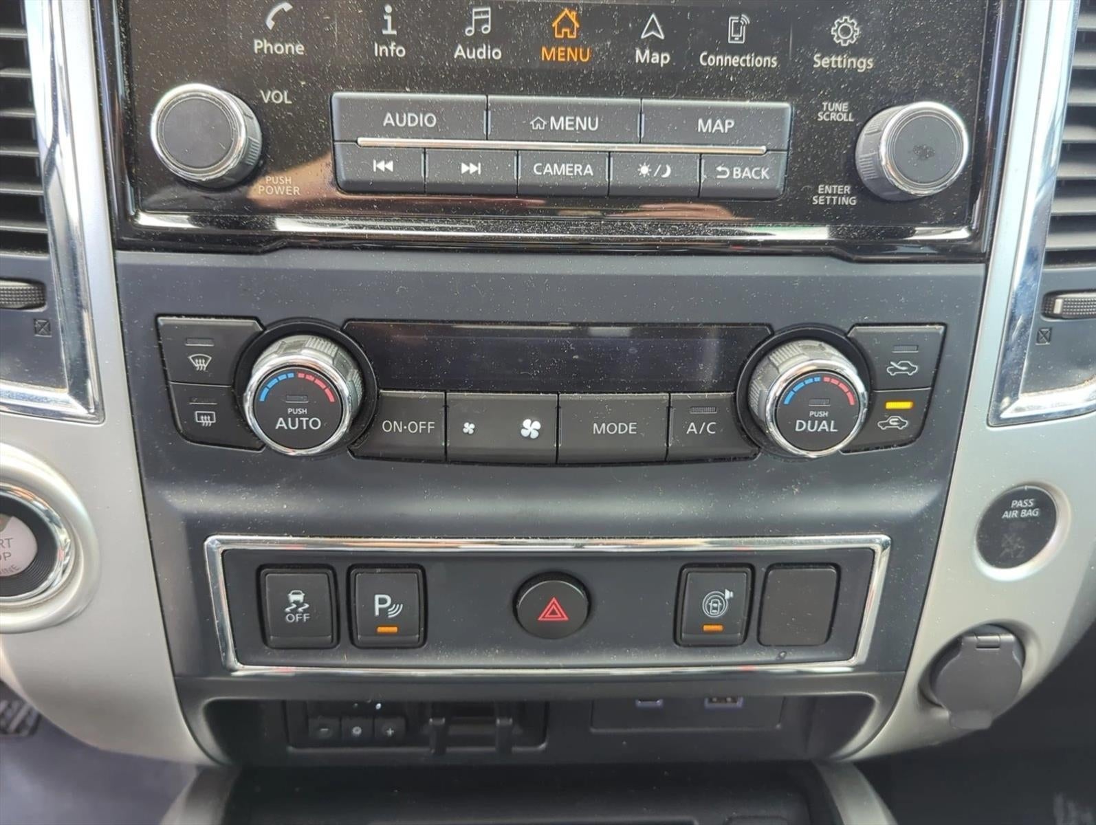 2021 Nissan Titan 4x2 Crew Cab SV