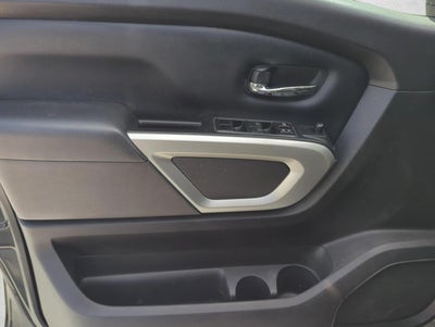 2021 Nissan Titan 4x2 Crew Cab SV