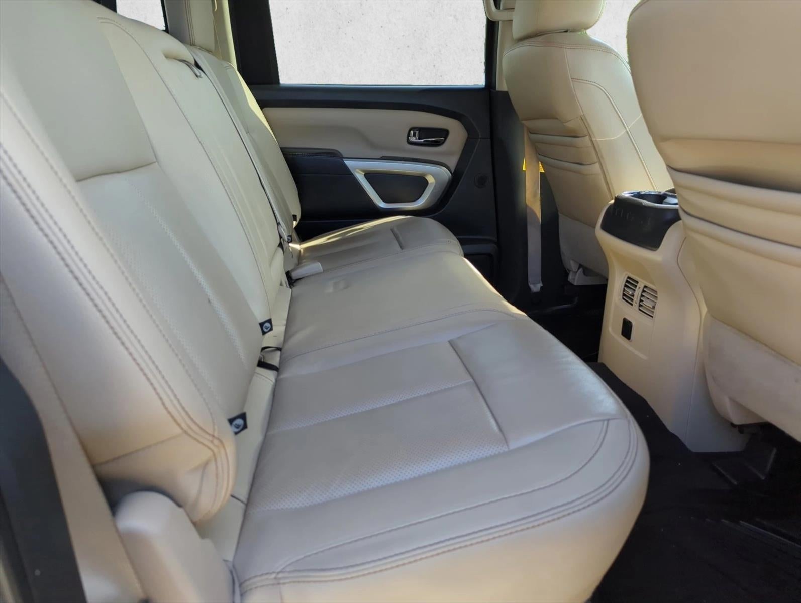 2016 Nissan Titan XD 4WD Crew Cab SL Diesel