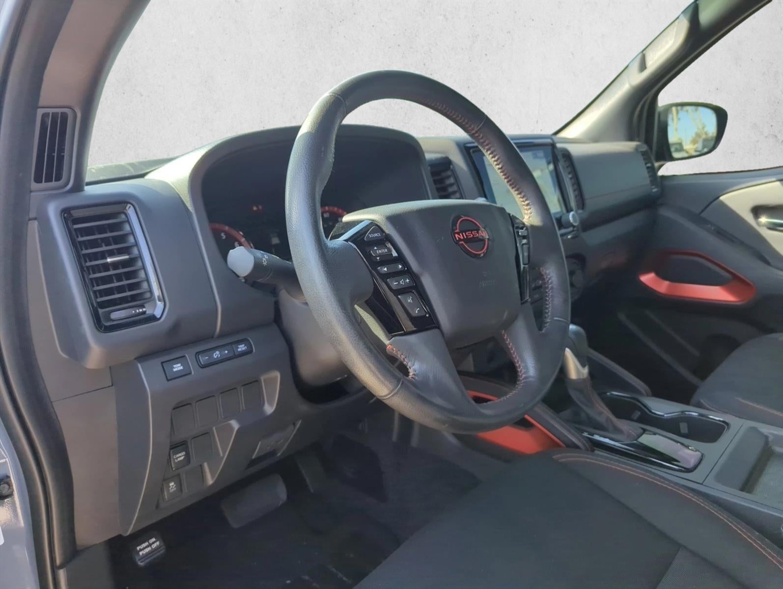 2024 Nissan Frontier Crew Cab 4x2 PRO-X