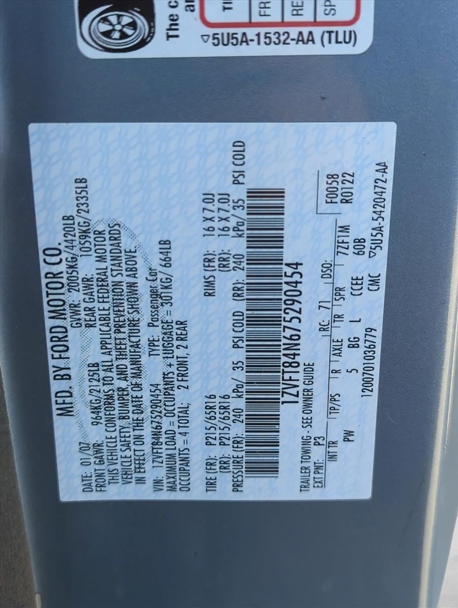 2007 Ford Mustang 2dr Conv Deluxe