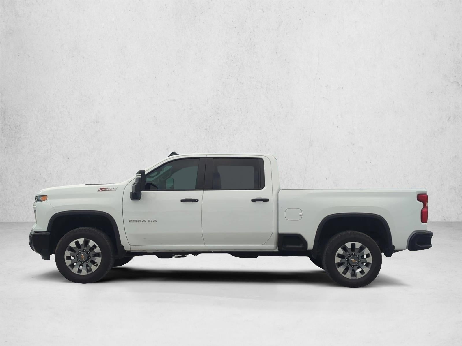 2025 Chevrolet Silverado 2500 HD Crew Cab Standard Box 4-Wheel Drive Custom