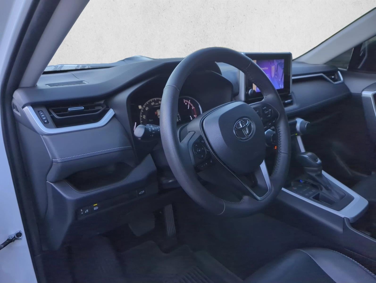 2024 Toyota RAV4 XLE Premium AWD (Natl)