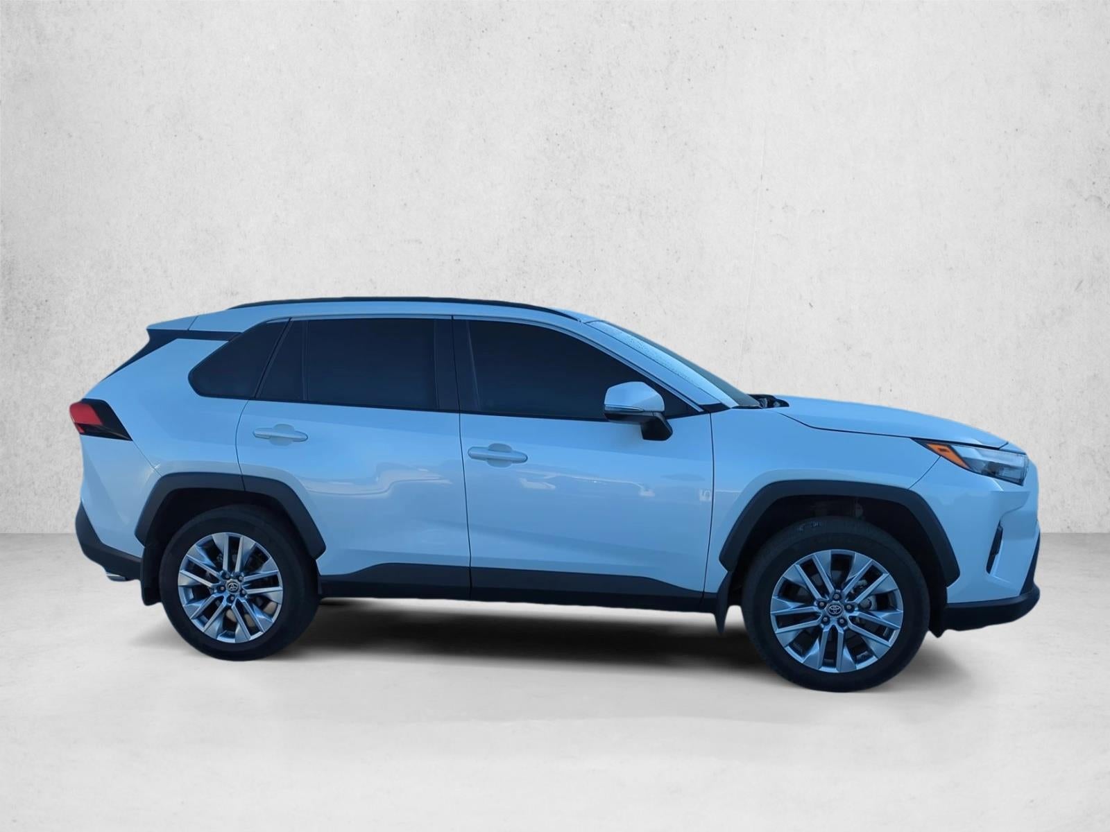 2024 Toyota RAV4 XLE Premium AWD (Natl)