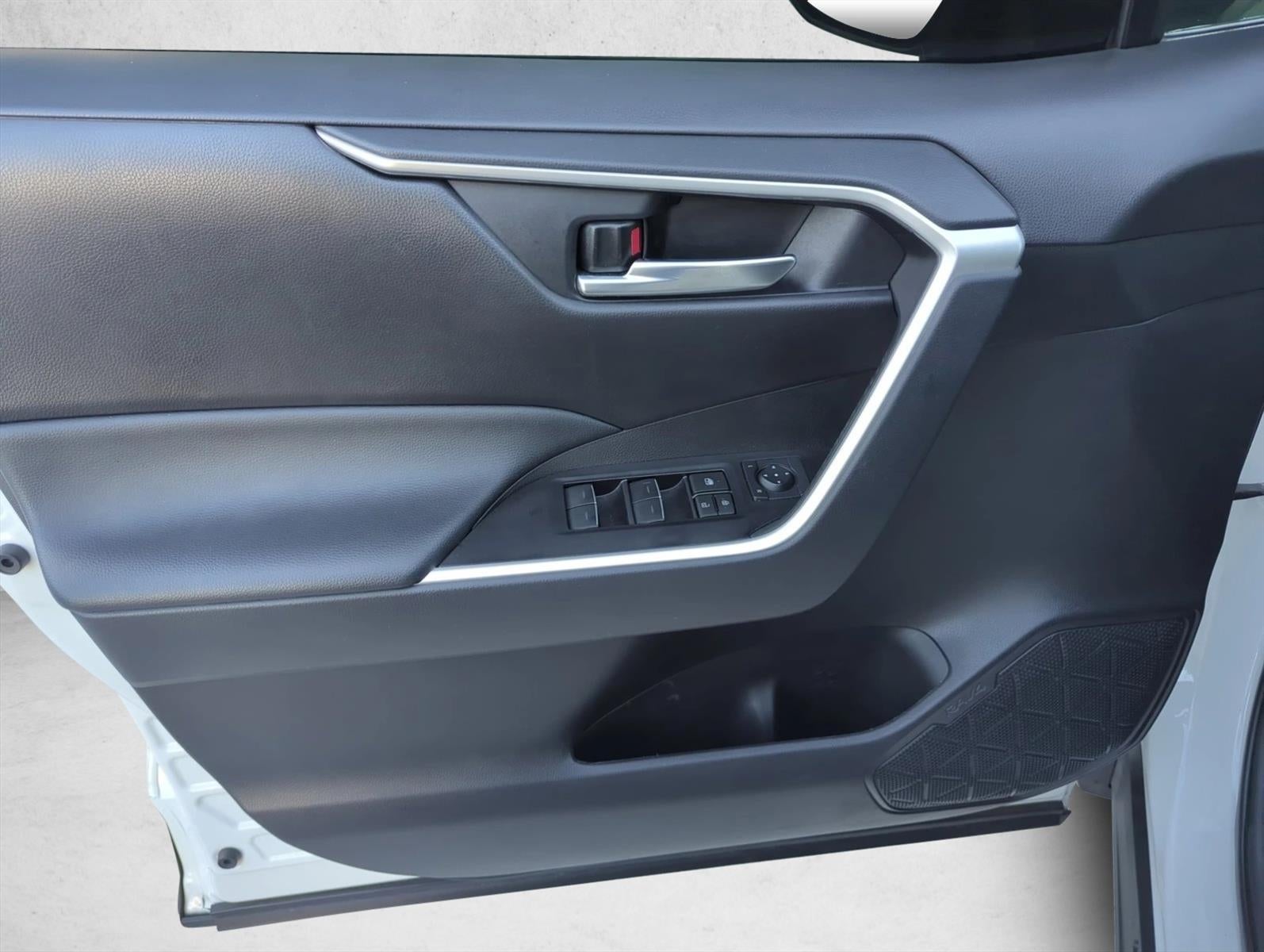 2024 Toyota RAV4 XLE Premium AWD (Natl)