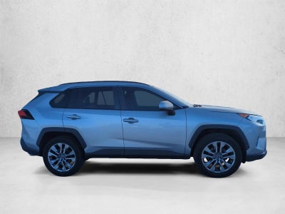 2019 Toyota RAV4 XLE Premium FWD (Natl)