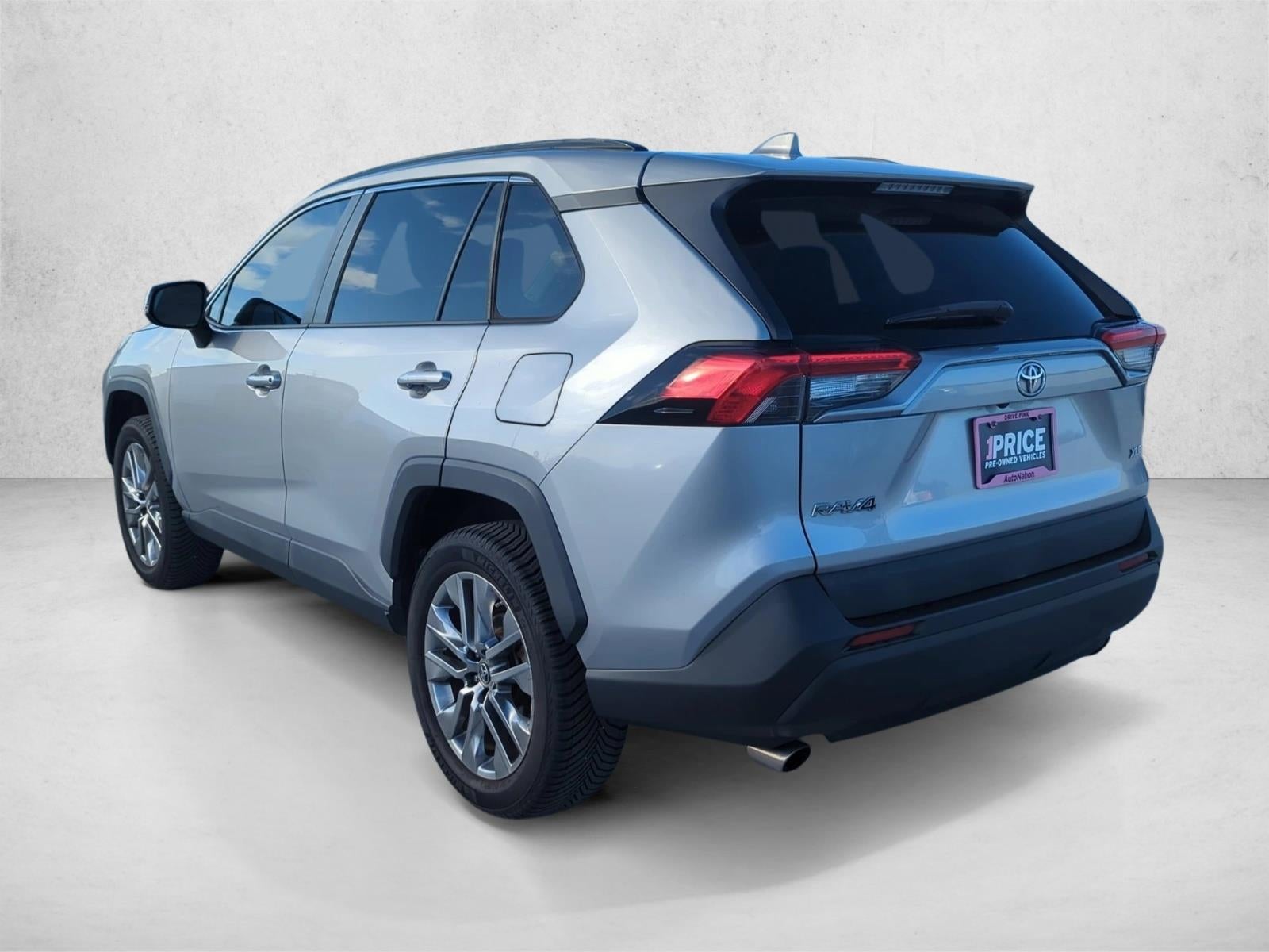 2019 Toyota RAV4 XLE Premium FWD (Natl)