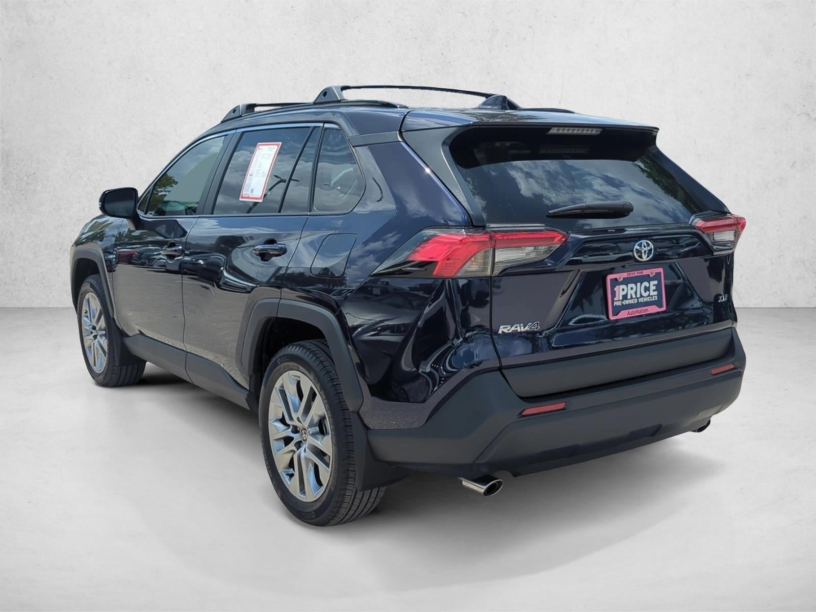 2025 Toyota RAV4 XLE Premium FWD (Natl)