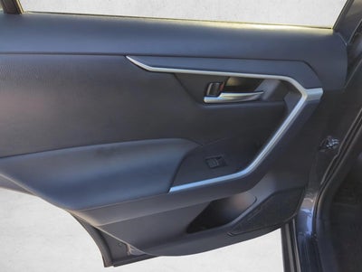 2025 Toyota RAV4 XLE Premium FWD (Natl)