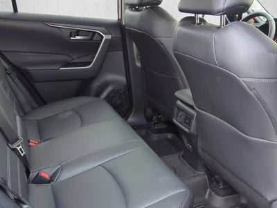 2025 Toyota RAV4 XLE Premium FWD (Natl)