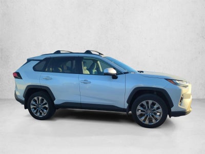 2024 Toyota RAV4 XLE Premium FWD (Natl)