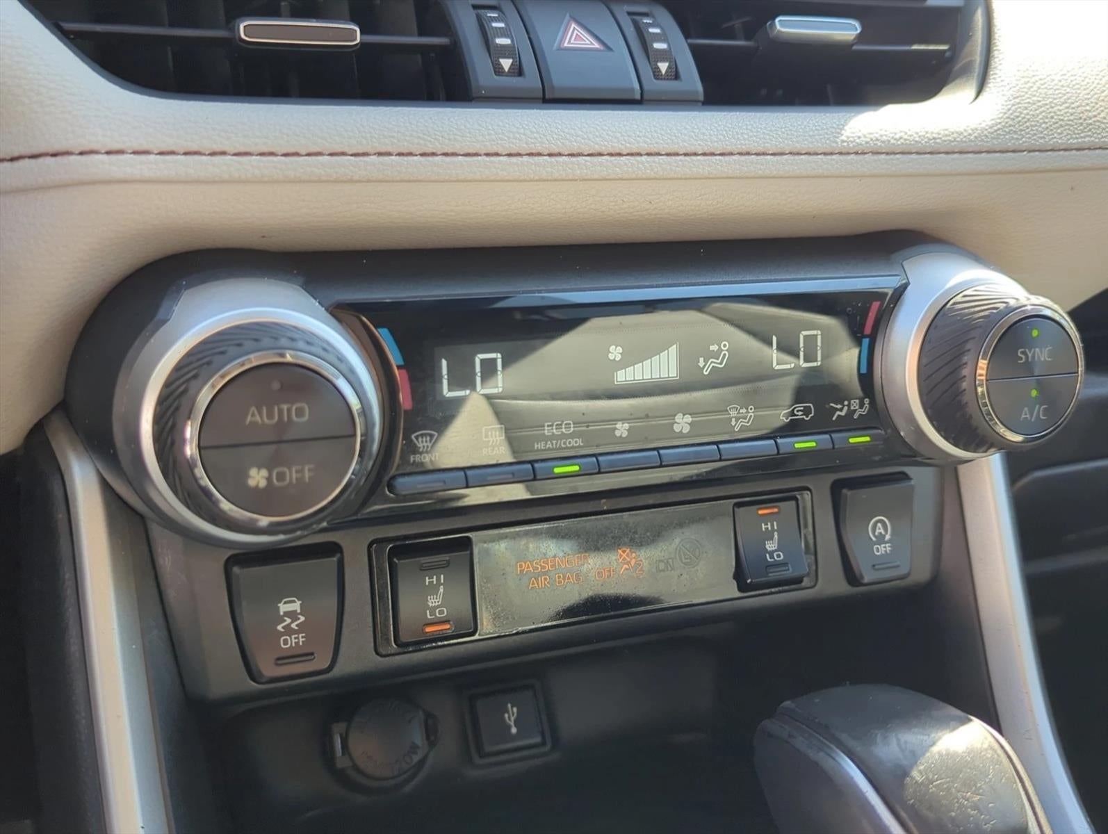 2021 Toyota RAV4 XLE Premium FWD (Natl)