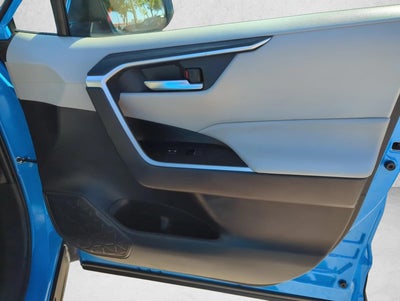 2021 Toyota RAV4 XLE Premium FWD (Natl)