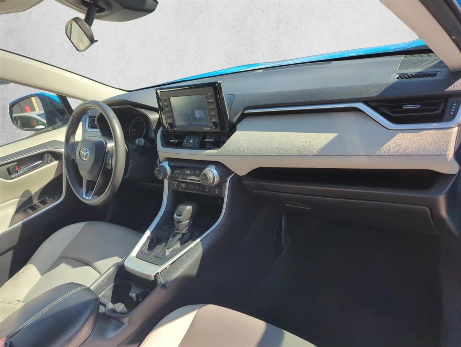 2021 Toyota RAV4 XLE Premium FWD (Natl)