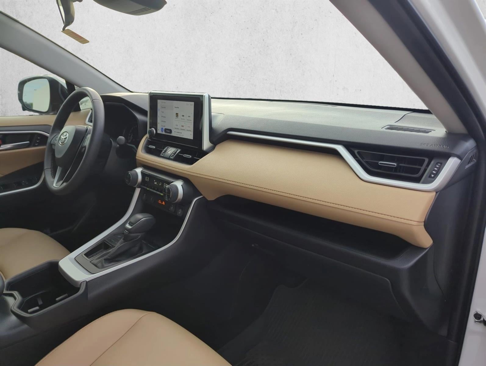 2025 Toyota RAV4 XLE Premium FWD (Natl)