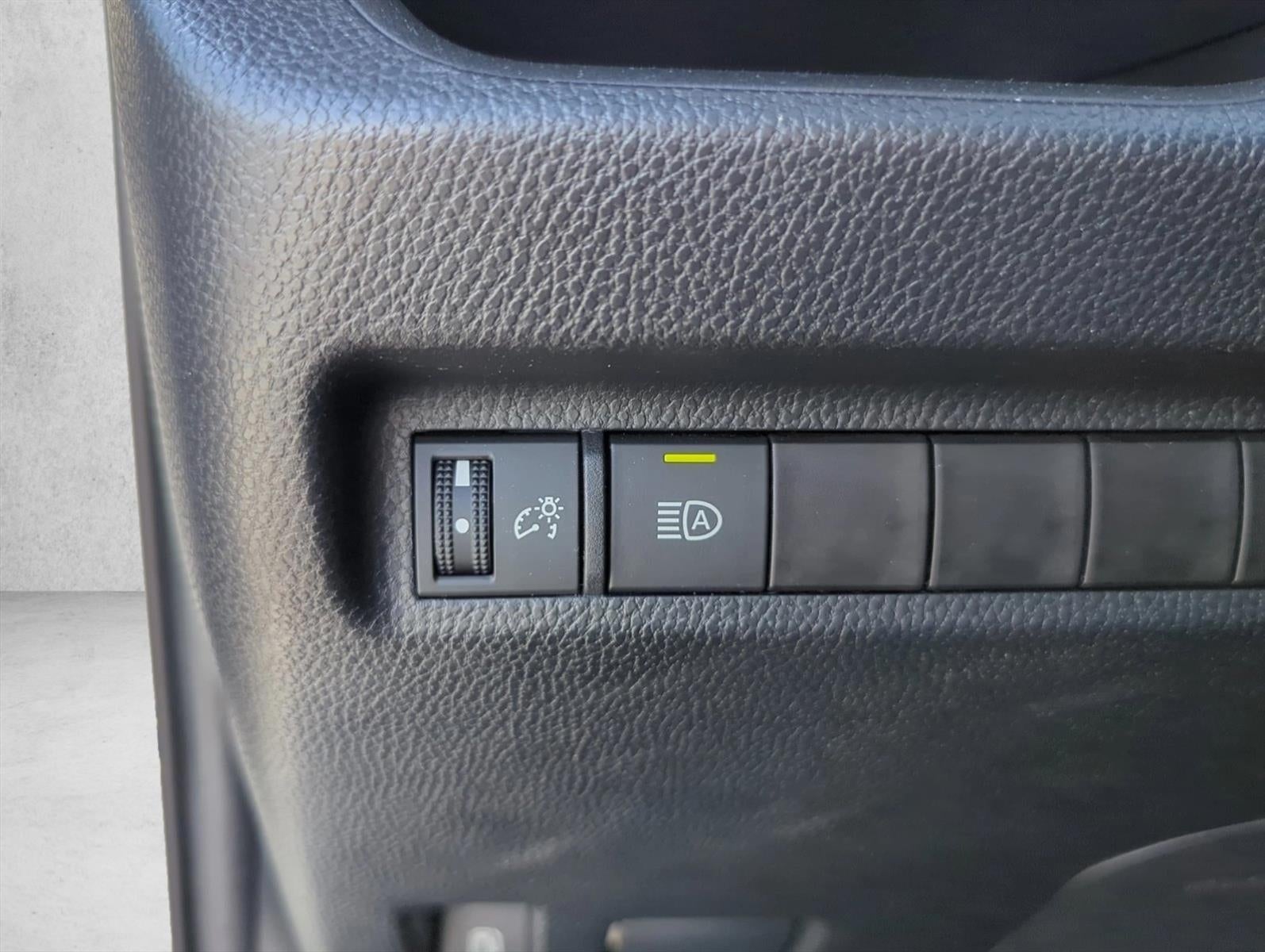 2024 Toyota RAV4 Hybrid XSE AWD (Natl)
