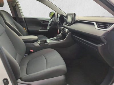 2021 Toyota RAV4 LE FWD (GS)