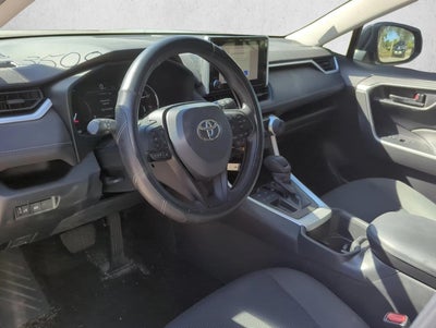 2023 Toyota RAV4 LE FWD (GS)